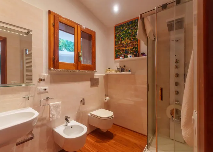 Villa La Margiola - Amazing Location Portobello